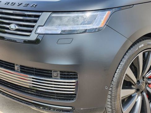 New 2026 Land Rover Range Rover SV image 5