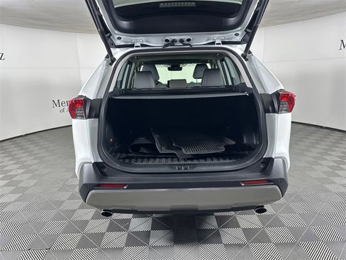 Used 2023 Toyota RAV4 Limited image 18