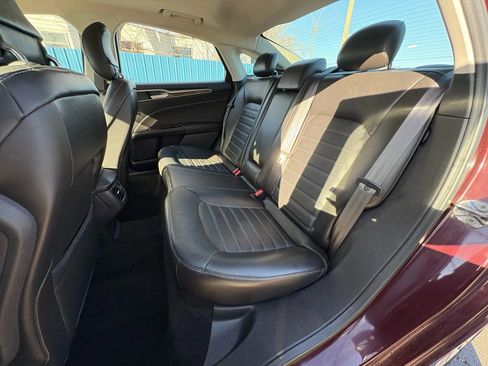 Used 2013 Ford Fusion SE image 15