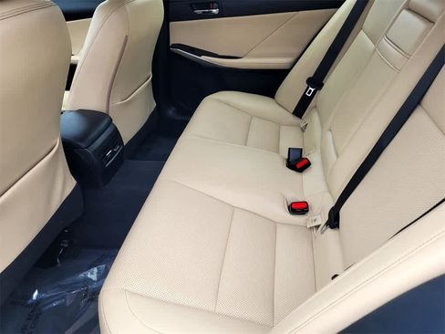Used 2015 Lexus IS 250 image 12