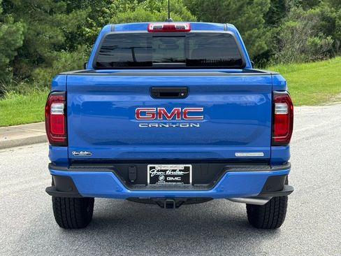 New 2025 GMC Canyon Elevation w/ Convenience Package image 11