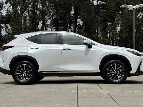 Used 2024 Lexus NX 350h AWD image 7