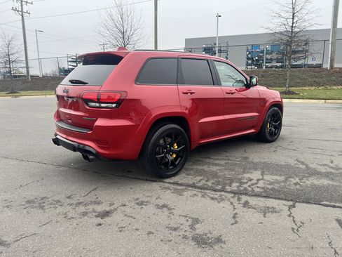 Used 2021 Jeep Grand Cherokee Trackhawk w/ Trailer Tow Group IV image 10