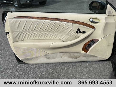 Used 2008 Mercedes-Benz CLK 550 Cabriolet image 12