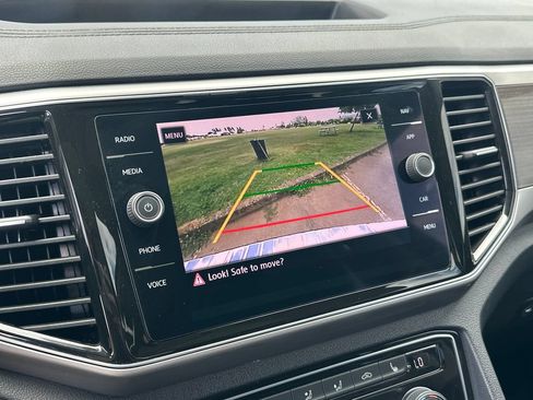 Used 2019 Volkswagen Atlas SEL AWD/4WD image 17