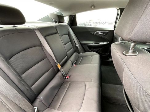 Used 2023 Chevrolet Malibu LT FWD image 22