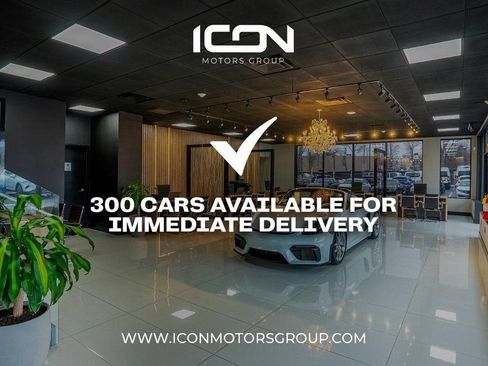 Used 2022 Chevrolet Suburban Z71 w/ Luxury Package AWD/4WD image 7