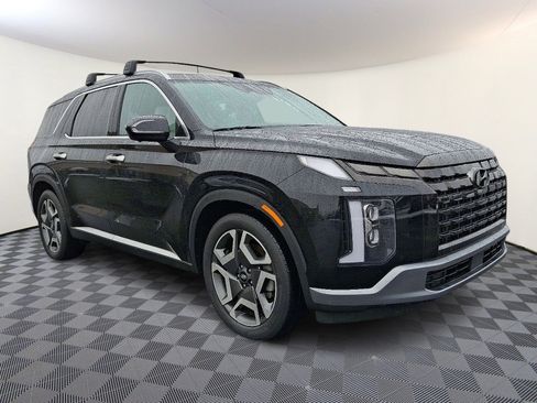 Used 2023 Hyundai Palisade Limited image 1