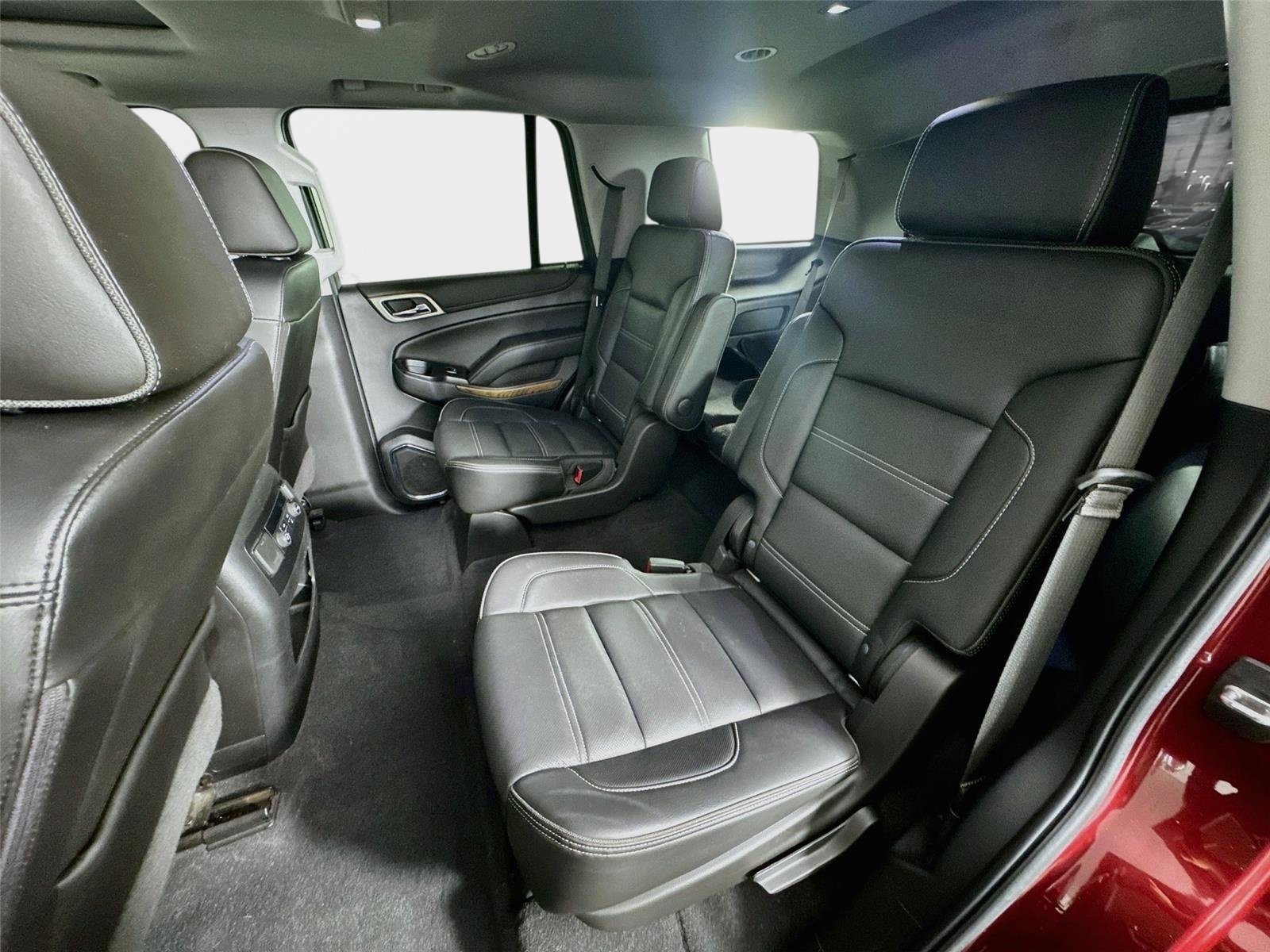 Certified 2020 GMC Yukon Denali w/ Denali Premium Package AWD/4WD image 24
