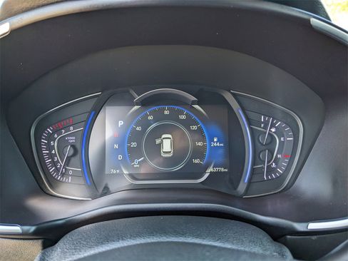 Used 2020 Hyundai Santa Fe SEL image 34