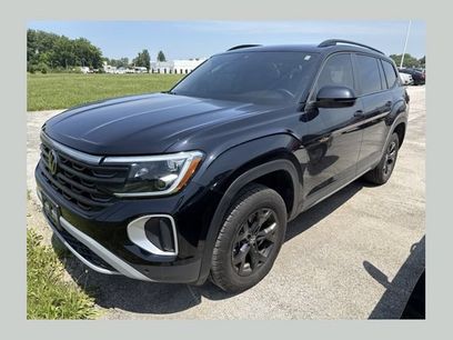 Used 2024 Volkswagen Atlas Peak Edition SE