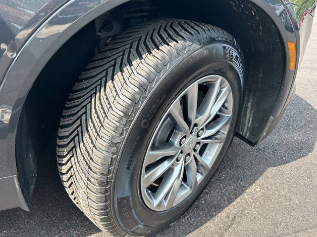 Used 2022 Cadillac XT5 Premium Luxury AWD/4WD image 33