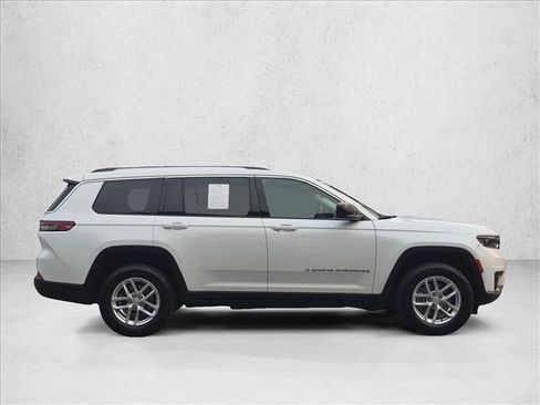 Used 2023 Jeep Grand Cherokee L Laredo AWD/4WD image 4