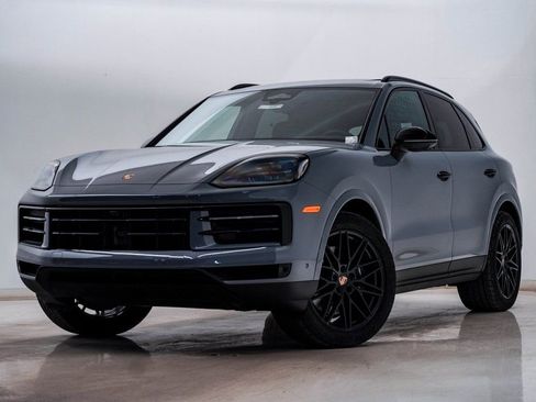New 2026 Porsche Cayenne image 1