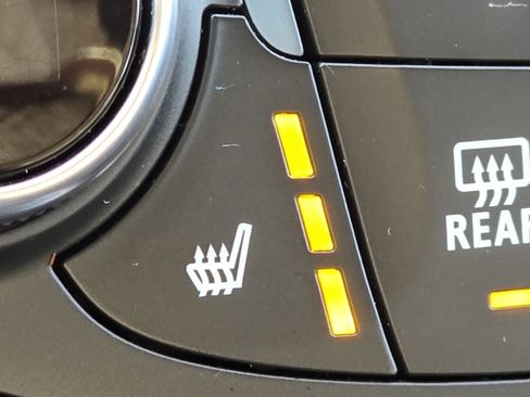 Used 2024 Chevrolet Malibu LT image 6