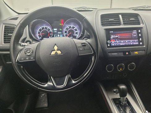 Used 2019 Mitsubishi Outlander Sport SE image 22