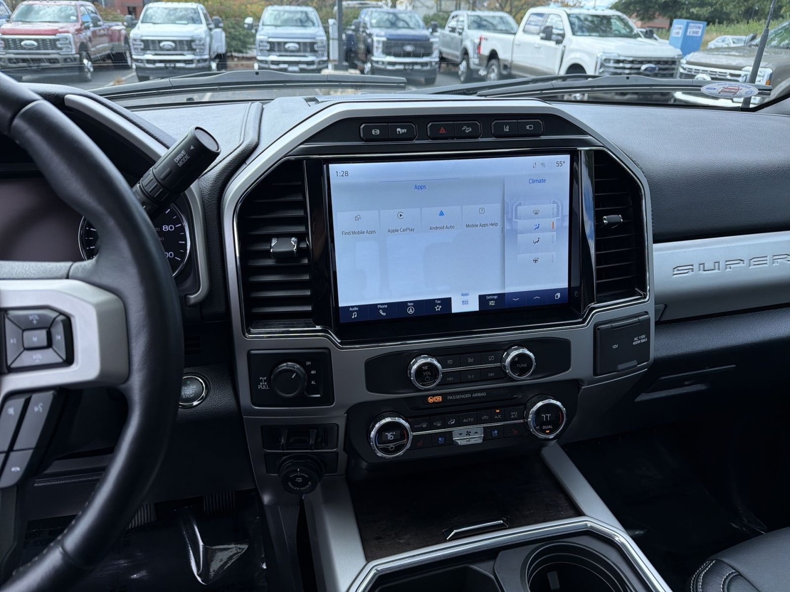 Used 2022 Ford F350 Lariat w/ Lariat Ultimate Package AWD/4WD image 19