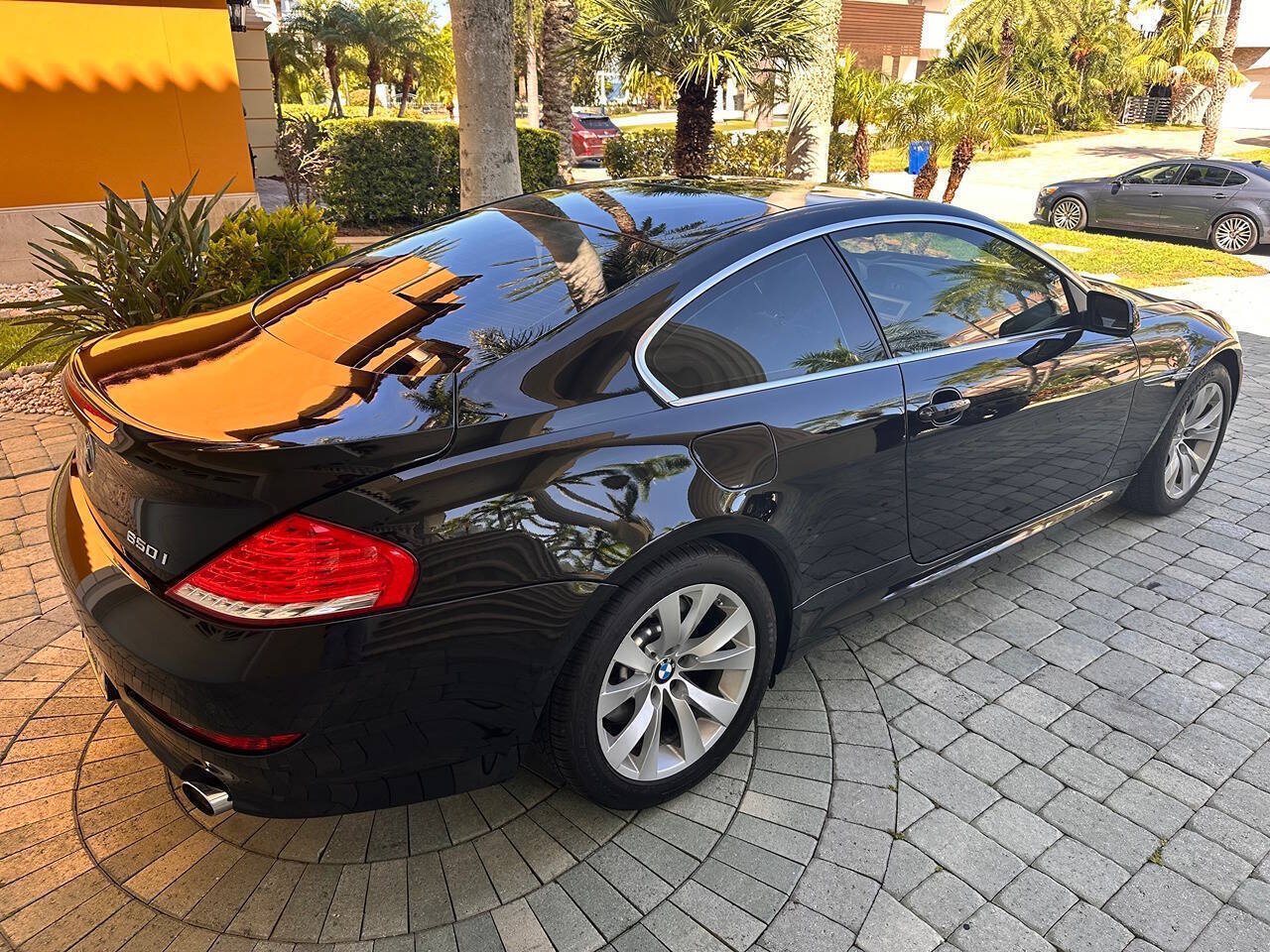 Used 2009 BMW 650i Coupe RWD image 32