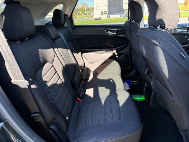 Used 2015 Ford Edge SEL FWD image 14