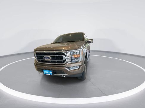Used 2021 Ford F150 XLT w/ Equipment Group 302A High AWD/4WD image 3