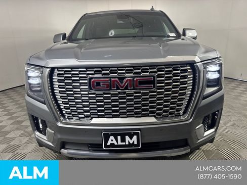 Used 2024 GMC Yukon Denali w/ LPO, Illumination Package AWD/4WD image 2