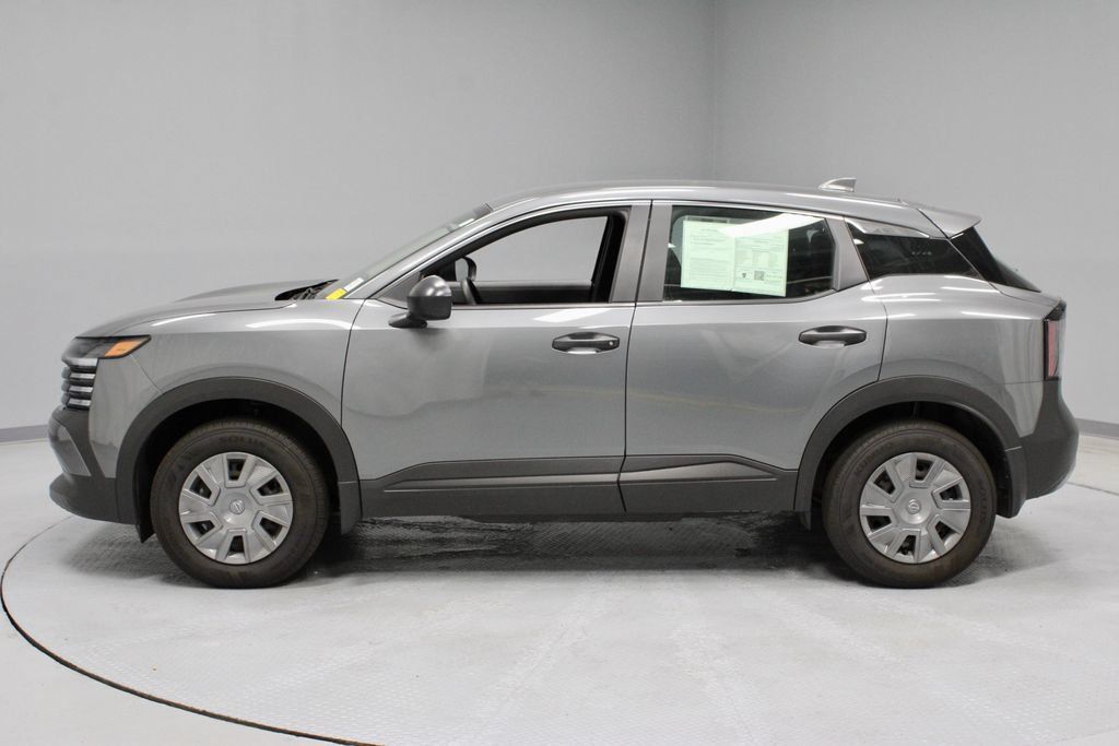 Certified 2025 Nissan Kicks S AWD/4WD image 8