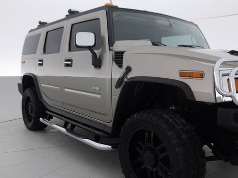 Used 2003 HUMMER H2 w/ Preferred Equipment Group AWD/4WD image 11