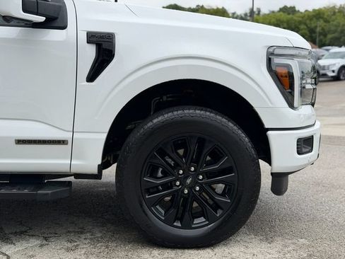 Used 2025 Ford F150 Lariat w/ Equipment Group 502A High AWD/4WD image 9