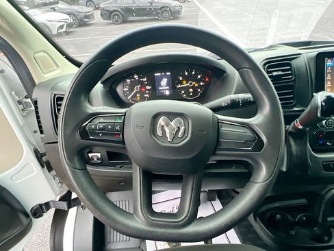 Used 2022 RAM ProMaster 2500 image 17