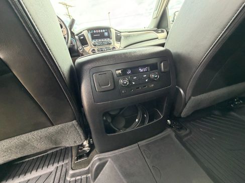 Used 2019 GMC Yukon Denali w/ Open Road Package AWD/4WD image 27