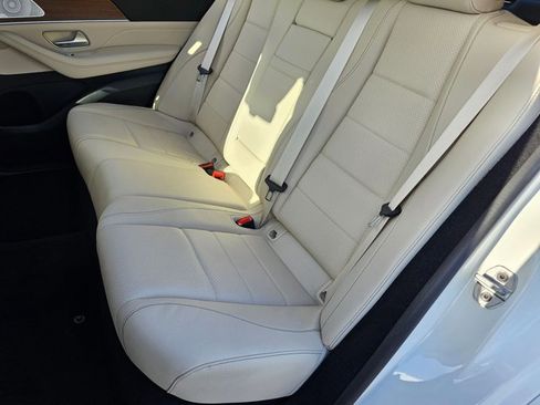 Used 2023 Mercedes-Benz GLE 450 4MATIC image 18