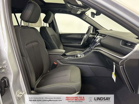 New 2026 Jeep Grand Cherokee L Laredo AWD/4WD image 14