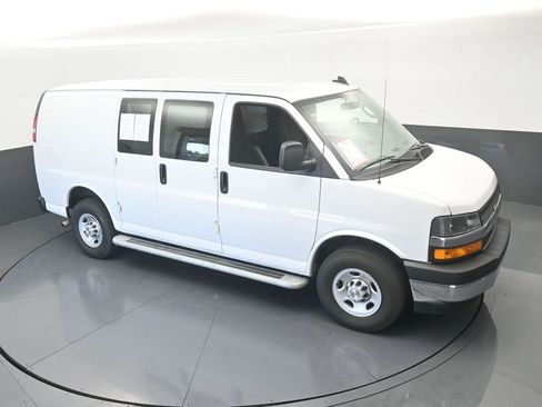 Used 2024 Chevrolet Express 2500 w/ Driver Convenience Package image 45