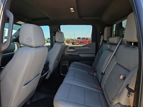 Used 2024 Chevrolet Silverado 1500 LTZ w/ Technology Package image 17