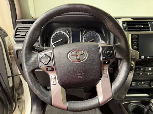 Used 2020 Toyota 4Runner Limited AWD/4WD image 24
