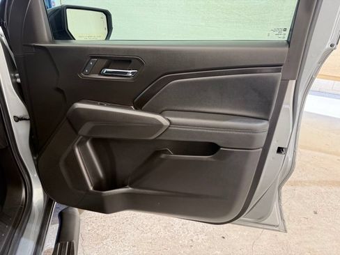 Used 2024 GMC Canyon Elevation w/ Convenience Package RWD image 12