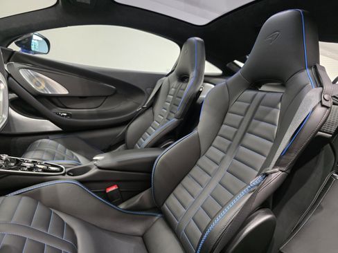 New 2026 McLaren GTS image 8