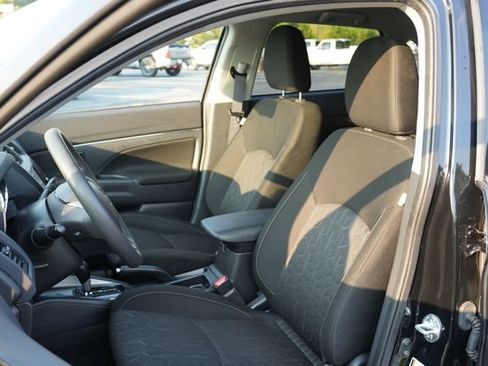 Used 2022 Mitsubishi Outlander Sport ES FWD image 20