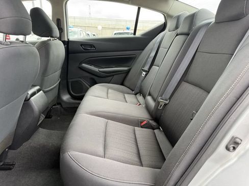 Used 2024 Nissan Altima 2.5 SV FWD image 24