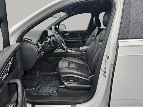 Used 2019 Audi Q7 3.0T Prestige w/ Prestige Package image 20