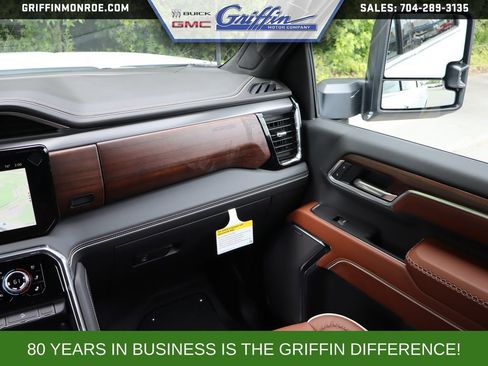New 2026 GMC Sierra 2500 Denali Ultimate AWD/4WD image 15