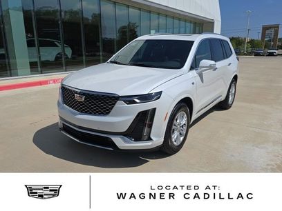New 2025 Cadillac XT6 Luxury