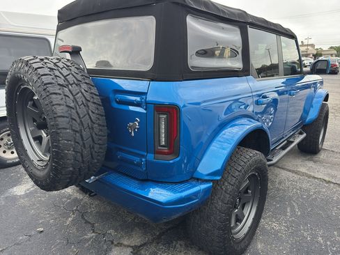 Used 2022 Ford Bronco Black Diamond AWD/4WD image 2