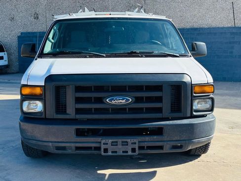 Used 2011 Ford E-250 and Econoline 250 E250 VAN w/ PWR Group image 2