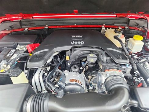 Used 2020 Jeep Gladiator Sport w/ Quick Order Package 24S image 17