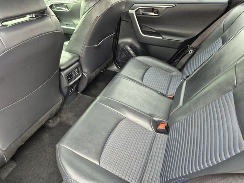 Used 2019 Toyota RAV4 XSE image 12