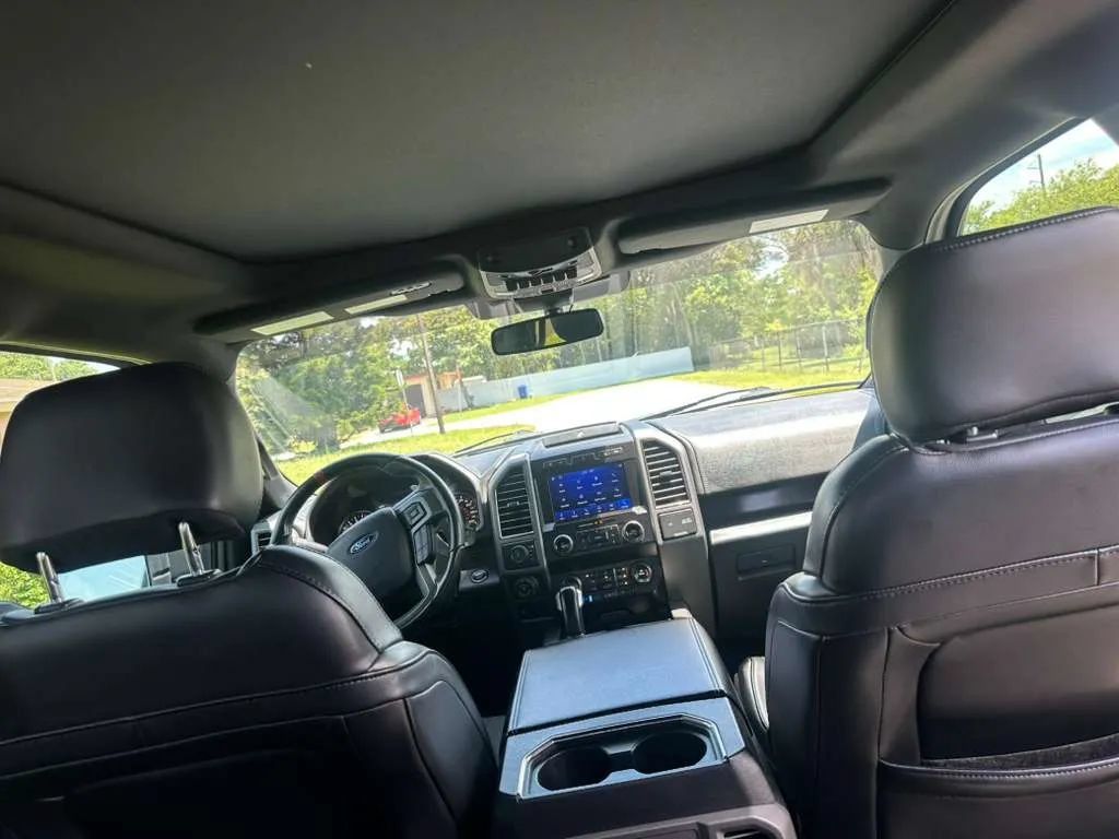Used 2020 Ford F150 Raptor w/ Equipment Group 802A Luxury AWD/4WD image 17