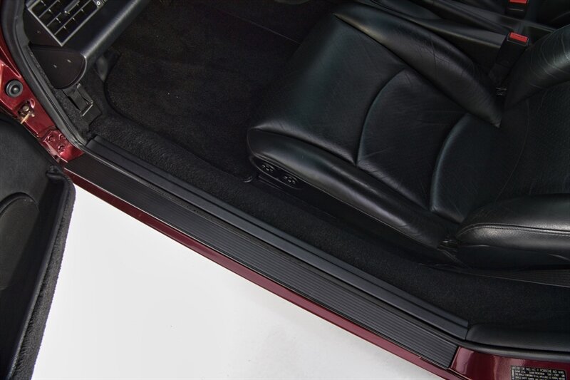 Used 1996 Porsche 911 Carrera RWD image 18