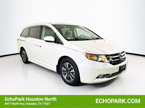 Used 2015 Honda Odyssey Touring Elite image 1
