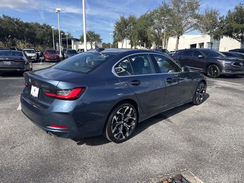 Certified 2025 BMW 330i Sedan image 4